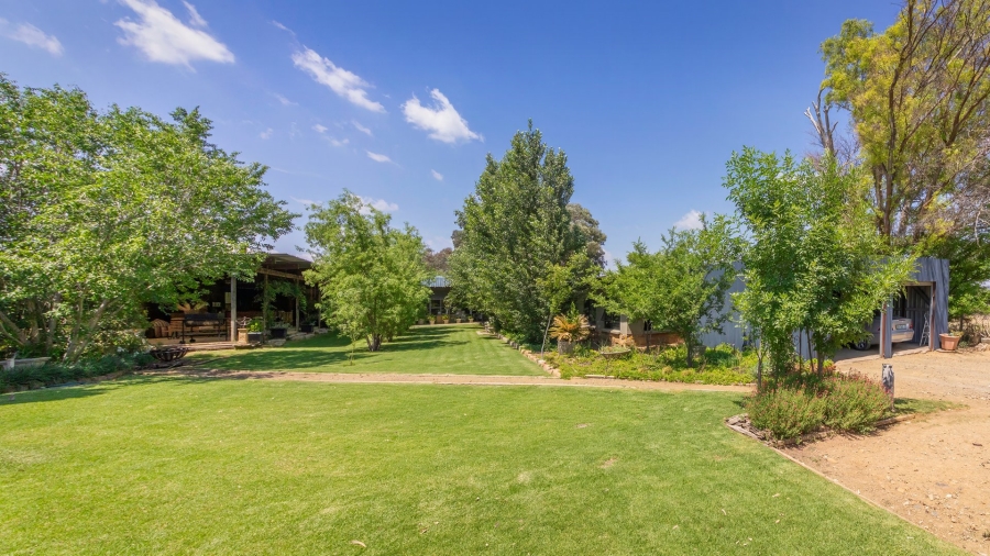 Commercial Property for Sale in Kroonstad Rural Free State